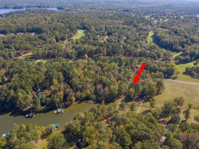 Large Lakefront lot for $649,000!! Very gentle slope perfect for on Great Waters Course At Reynolds Plantation in Georgia - for sale on GolfHomes.com, golf home, golf lot