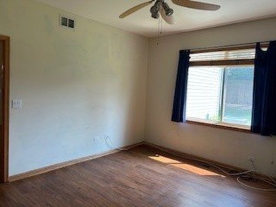 Welcome to this beautifully UPDATED 1267 sq. ft., 2-bedroom, 1 on The Links at Carillon in Illinois - for sale on GolfHomes.com, golf home, golf lot
