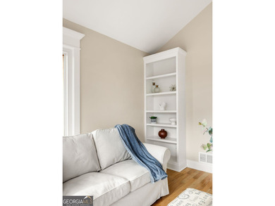 Move-in ready and completely renovated, this 3-bedroom, 2-bath on Chattahoochee Golf Course in Georgia - for sale on GolfHomes.com, golf home, golf lot