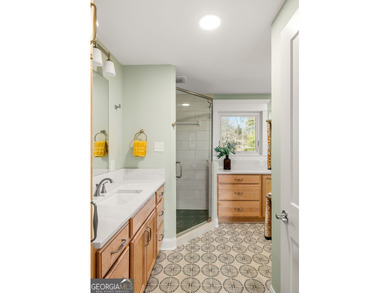 Move-in ready and completely renovated, this 3-bedroom, 2-bath on Chattahoochee Golf Course in Georgia - for sale on GolfHomes.com, golf home, golf lot