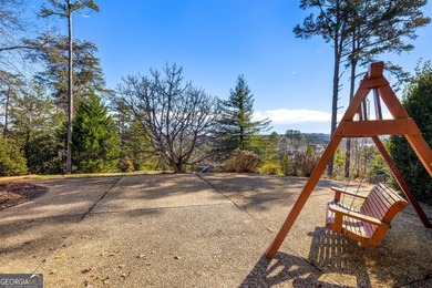 Move-in ready and completely renovated, this 3-bedroom, 2-bath on Chattahoochee Golf Course in Georgia - for sale on GolfHomes.com, golf home, golf lot