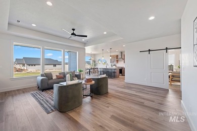 Thoughtfully designed single-level floor plan offers 3 bedrooms on Hunters Point Golf Club in Idaho - for sale on GolfHomes.com, golf home, golf lot