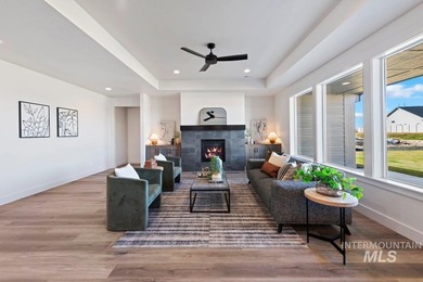 Thoughtfully designed single-level floor plan offers 3 bedrooms on Hunters Point Golf Club in Idaho - for sale on GolfHomes.com, golf home, golf lot