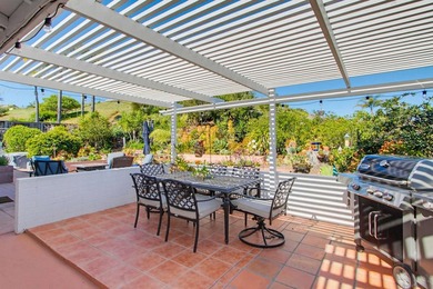 Beautiful single-story home in the highly desirable 55+ on Oaks North Golf Course in California - for sale on GolfHomes.com, golf home, golf lot