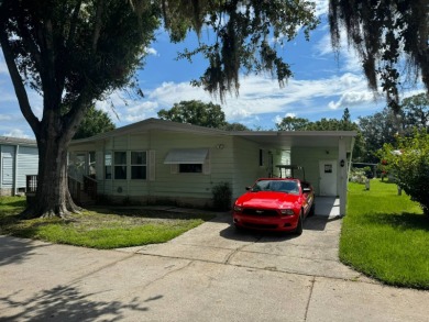If you love to cook or entertain, this house a winner! The on Golden Lakes Golf Course in Florida - for sale on GolfHomes.com, golf home, golf lot