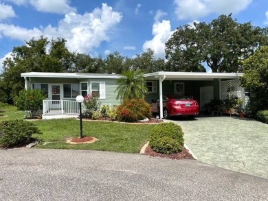 Welcome Home to this beautiful well-maintained 2-bedroom, 2-bath on Crystal Lake Club in Florida - for sale on GolfHomes.com, golf home, golf lot