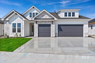 Welcome to the astounding 2,438 Sq Ft Tamarack by Tresidio Homes on Falcon Crest Golf Club in Idaho - for sale on GolfHomes.com, golf home, golf lot