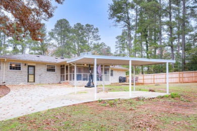 Beautifully updated all brick ranch with original hardwood on The River Golf Club in South Carolina - for sale on GolfHomes.com, golf home, golf lot