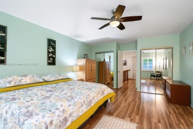 Beautifully updated 1,426 sqft two-story townhouse in the on Boca Lago Golf and Country Club in Florida - for sale on GolfHomes.com, golf home, golf lot