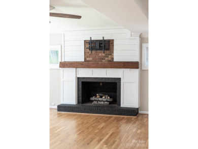 A spacious retreat nestled in the sought-after Shannon Acres on Statesville Country Club in North Carolina - for sale on GolfHomes.com, golf home, golf lot