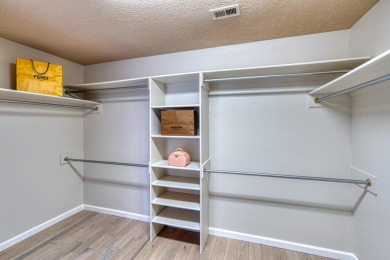 Beautifully upgraded 4BR/3BA brick home on a cul-de-sac corner on Desert Greens Golf Course in New Mexico - for sale on GolfHomes.com, golf home, golf lot