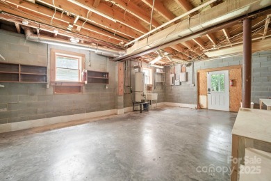 A spacious retreat nestled in the sought-after Shannon Acres on Statesville Country Club in North Carolina - for sale on GolfHomes.com, golf home, golf lot