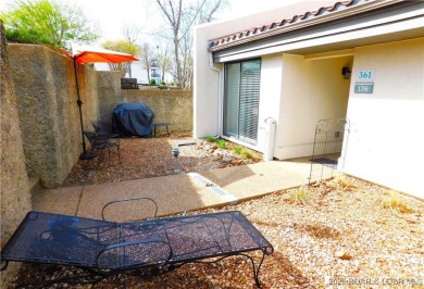 This ground-floor, 1-story, end unit enjoys easy access from the on Seasons Ridge At Four Seasons in Missouri - for sale on GolfHomes.com, golf home, golf lot