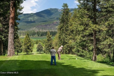 This great home sits on the Stoneridge Golf Course over looking on Stoneridge Golf Club in Idaho - for sale on GolfHomes.com, golf home, golf lot