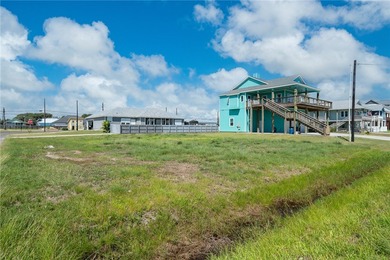 *Corner Lot in South Rockport - Perfect Build Site* Discover the on Rockport Country Club in Texas - for sale on GolfHomes.com, golf home, golf lot