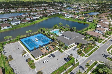 SELLER OFFERING $5,000 BUYER CREDIT -- Limited Time Only!Welcome on  in Florida - for sale on GolfHomes.com, golf home, golf lot