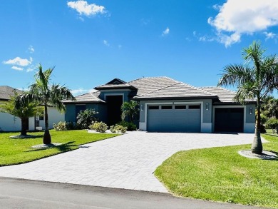 Welcome to this stunning 3-bedroom, 2-bath, move-in ready home on Rotonda Golf and Country Club - Long Marsh  in Florida - for sale on GolfHomes.com, golf home, golf lot
