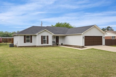 Stunning 1,511 sq ft home packed with luxury amenities! Just 3 on Galla Creek Golf Course in Arkansas - for sale on GolfHomes.com, golf home, golf lot