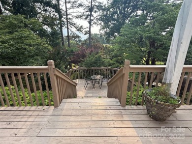 Updated Golf Course Home!This alluring 2,965 SF home is ideally on Marion Lake Club in North Carolina - for sale on GolfHomes.com, golf home, golf lot