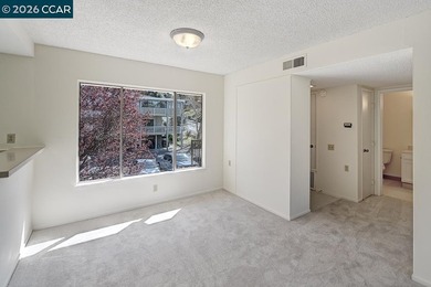 Wonderful location, walking distance to golf course, driving on Rossmoor Golf Course in California - for sale on GolfHomes.com, golf home, golf lot