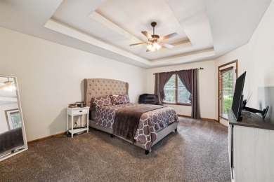 This beautifully updated Reflection Ridge ranch offers an ideal on Reflection Ridge Golf Club in Kansas - for sale on GolfHomes.com, golf home, golf lot