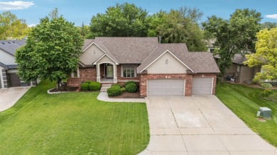 This beautifully updated Reflection Ridge ranch offers an ideal on Reflection Ridge Golf Club in Kansas - for sale on GolfHomes.com, golf home, golf lot