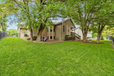 This beautifully updated Reflection Ridge ranch offers an ideal on Reflection Ridge Golf Club in Kansas - for sale on GolfHomes.com, golf home, golf lot