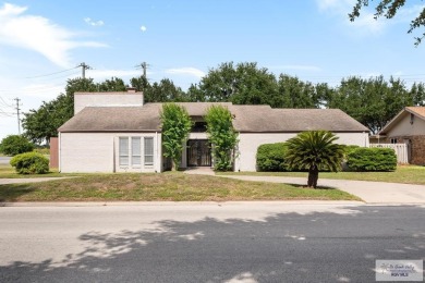 Beautifully renovated in Summer 2025, this spacious home sits on on Harlingen Country Club in Texas - for sale on GolfHomes.com, golf home, golf lot