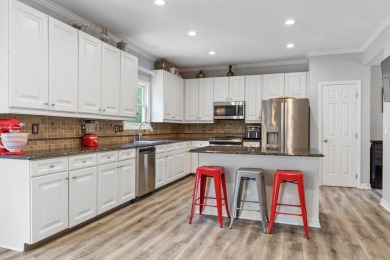 Don't miss this opportunity to live in the desirable Scioto on Scioto Reserve Golf and Athletic Club in Ohio - for sale on GolfHomes.com, golf home, golf lot