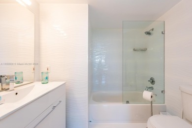 Perfect for  The Yacht Club of Aventura, 2 Bedroom 2 Bathroom on Turnberry Isle Resort and Club in Florida - for sale on GolfHomes.com, golf home, golf lot
