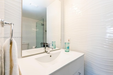 Perfect for  The Yacht Club of Aventura, 2 Bedroom 2 Bathroom on Turnberry Isle Resort and Club in Florida - for sale on GolfHomes.com, golf home, golf lot