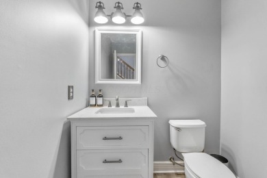 Don't miss this opportunity to live in the desirable Scioto on Scioto Reserve Golf and Athletic Club in Ohio - for sale on GolfHomes.com, golf home, golf lot