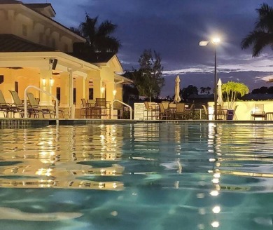 Come view this unique find!  Ready for a new owner and personal on Royal Wood Golf and Country Club in Florida - for sale on GolfHomes.com, golf home, golf lot