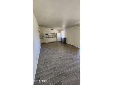 Discover this cozy home in Oakmont Palms. Open layout with on Sun City North Golf Course in Arizona - for sale on GolfHomes.com, golf home, golf lot