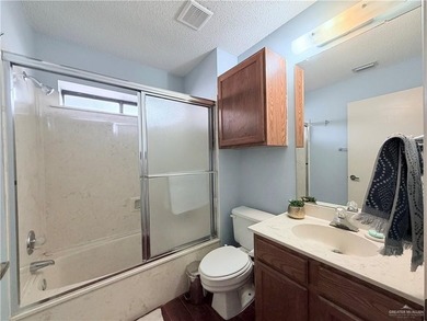 Great home located in the award-winning Village of Westlakes on The Village of Westlakes in Texas - for sale on GolfHomes.com, golf home, golf lot