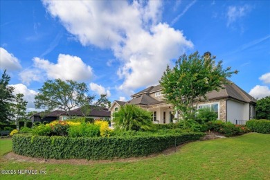 This beautiful 5 bedroom Arthur Rutenberg home in the exclusive on Glen Kernan Golf and Country Club in Florida - for sale on GolfHomes.com, golf home, golf lot