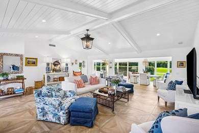 Beautifully remodeled 3 bedroom 3 bath villa with garage in the on Quail Ridge Golf Course and Country Club in Florida - for sale on GolfHomes.com, golf home, golf lot