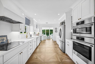 Beautifully remodeled 3 bedroom 3 bath villa with garage in the on Quail Ridge Golf Course and Country Club in Florida - for sale on GolfHomes.com, golf home, golf lot