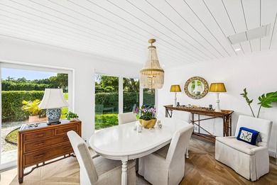 Beautifully remodeled 3 bedroom 3 bath villa with garage in the on Quail Ridge Golf Course and Country Club in Florida - for sale on GolfHomes.com, golf home, golf lot