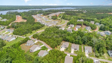 Build your dream home on this exceptional 0.32-acre high-and-dry on Edgewater Golf Club in South Carolina - for sale on GolfHomes.com, golf home, golf lot