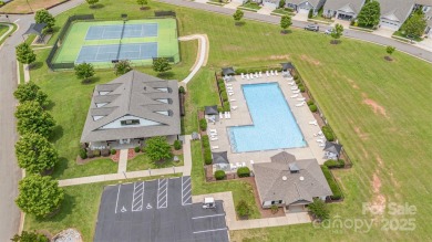 Build your dream home on this exceptional 0.32-acre high-and-dry on Edgewater Golf Club in South Carolina - for sale on GolfHomes.com, golf home, golf lot
