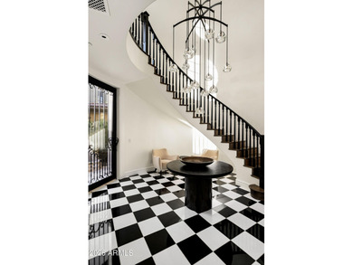 Sweeping mountain views in Silverleaf! An extremely rare find at on Silverleaf Golf Club in Arizona - for sale on GolfHomes.com, golf home, golf lot