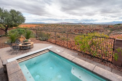 VIEWS from every window! This beautiful 3 bed + den Green Spring on Green Spring Country Club in Utah - for sale on GolfHomes.com, golf home, golf lot