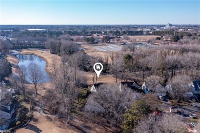 This is a beautiful end unit condo that backs up to the on Greenbrier Country Club in Virginia - for sale on GolfHomes.com, golf home, golf lot