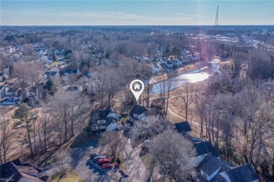 This is a beautiful end unit condo that backs up to the on Greenbrier Country Club in Virginia - for sale on GolfHomes.com, golf home, golf lot