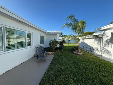 Beautifully updated 2-bedroom, 2-bath home in the desirable on Leisureville Community Golf Course in Florida - for sale on GolfHomes.com, golf home, golf lot