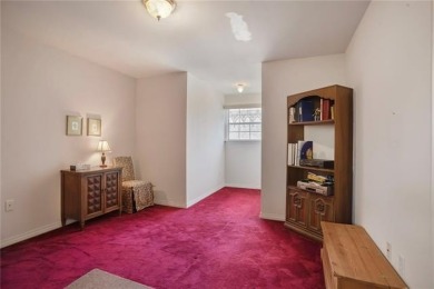 This s 3-bedroom, 2.5-bath residence is located in one of on Oak Harbor Golf Club in Louisiana - for sale on GolfHomes.com, golf home, golf lot