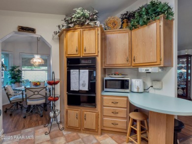 Charming & Well-Maintained 2BR/2BA Home in the 55+ Villages at on Quail Wood Greens Golf Course in Arizona - for sale on GolfHomes.com, golf home, golf lot
