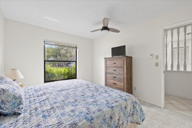 One or more photo(s) has been virtually staged. Move-in ready on Summertree Golf Course in Florida - for sale on GolfHomes.com, golf home, golf lot