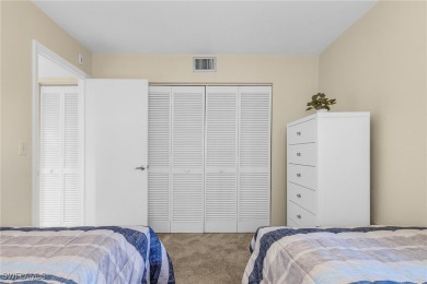 Fresh and Clean! 2 bedroom END unit on the 4th floor with great on The Landings Yacht, Golf and Tennis Club in Florida - for sale on GolfHomes.com, golf home, golf lot